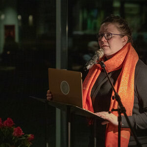 Birta-Gudjonsdottir-Spessi-x